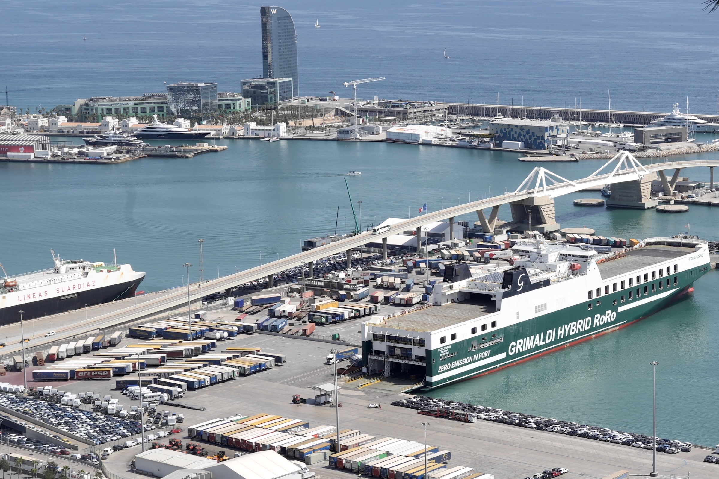 Fähre Barcelona - Porto Torres